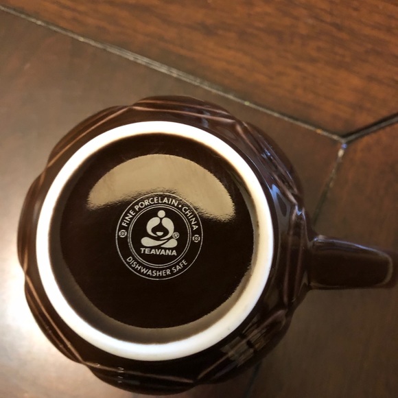 Two coffee mugs with lids - Picture 3 of 3